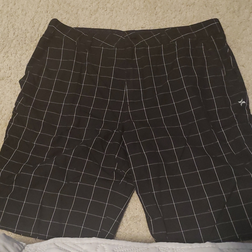 Black Hurley Shorts 34